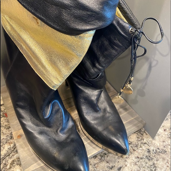 Gucci bootie 42 nice looking boots and looks good on - Picture 7 of 15